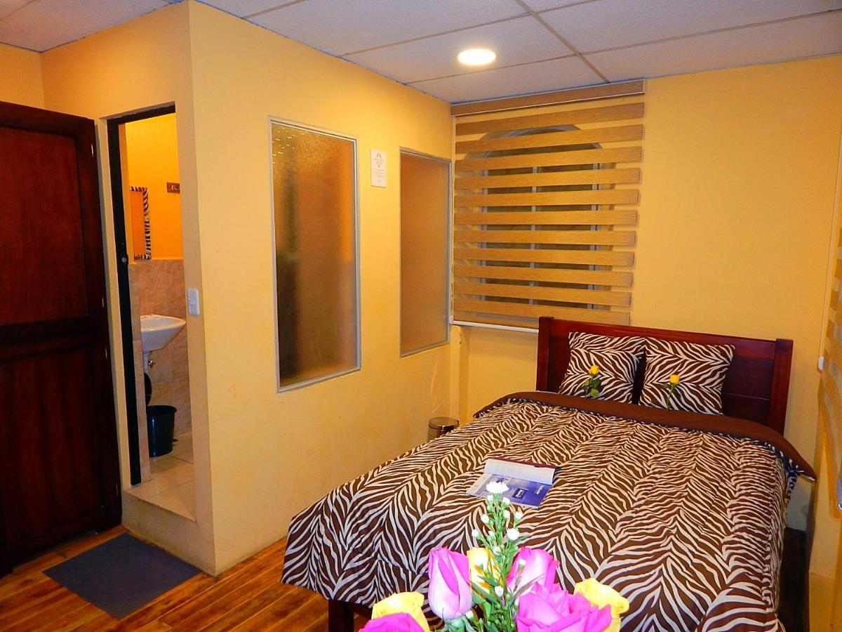 Hotel Olympus Plaza Quito Zewnętrze zdjęcie