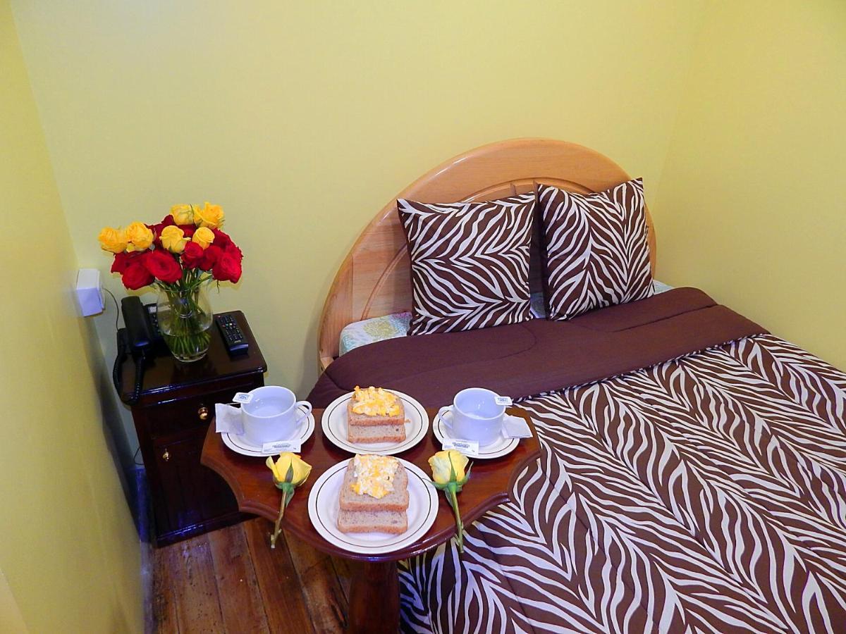 Hotel Olympus Plaza Quito Zewnętrze zdjęcie