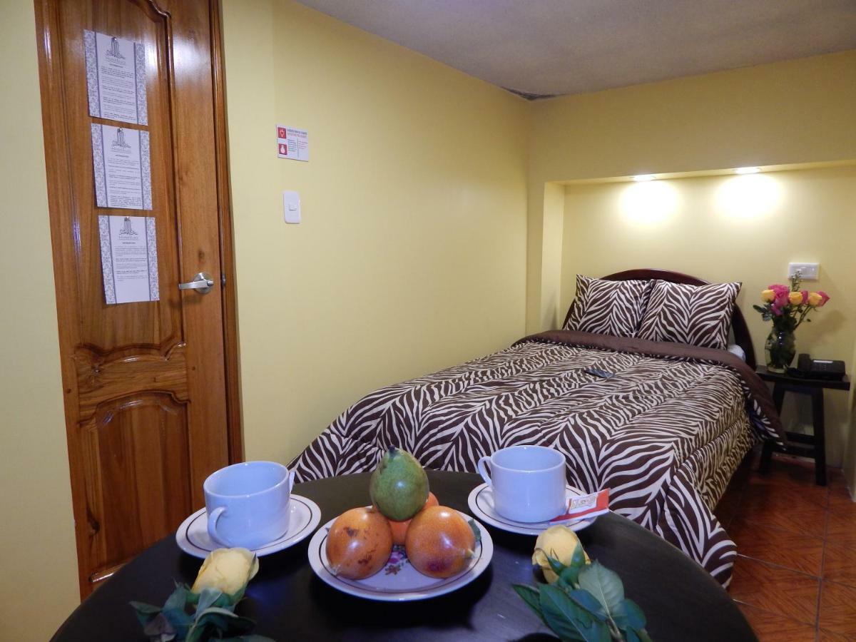 Hotel Olympus Plaza Quito Zewnętrze zdjęcie