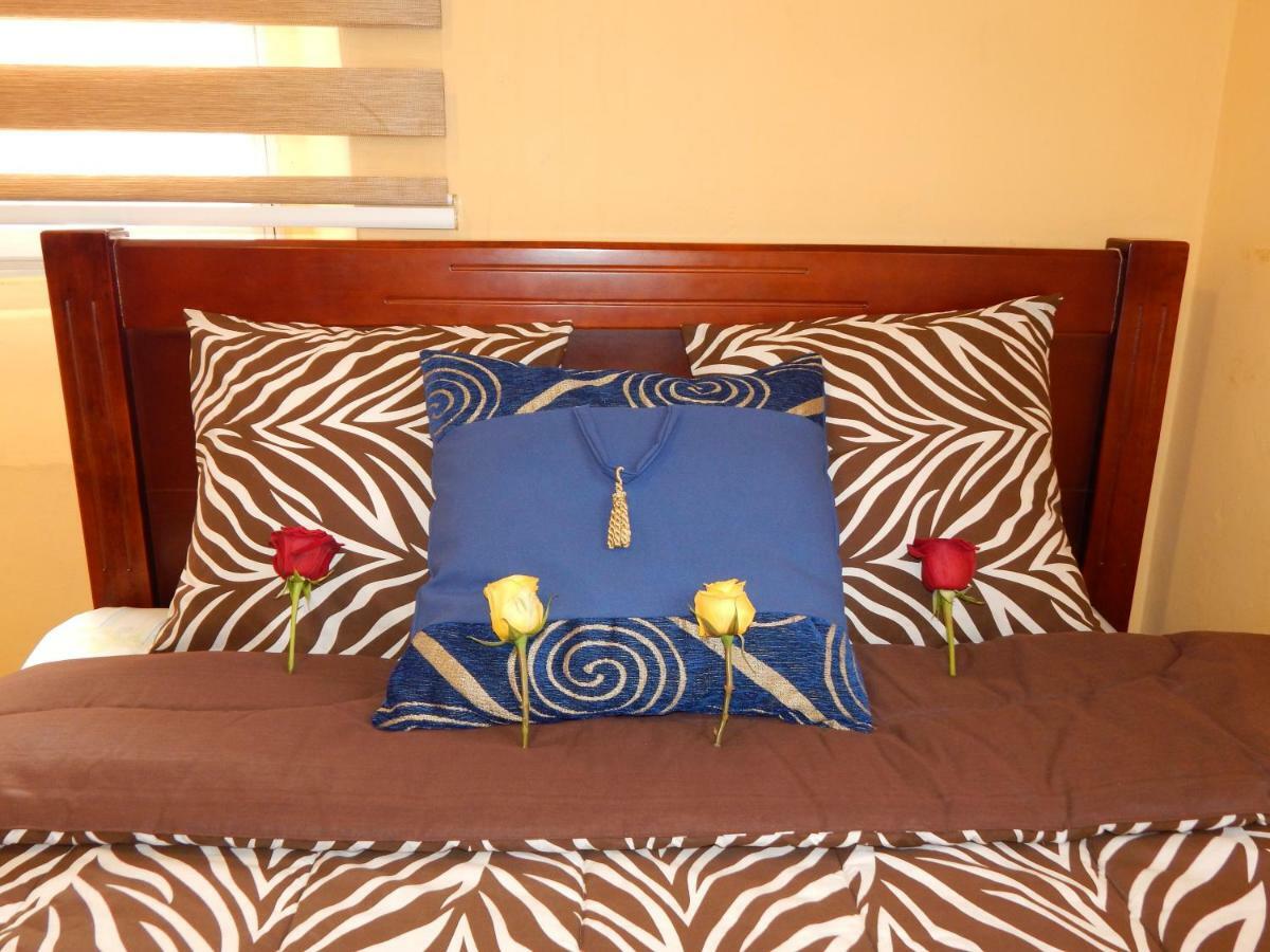 Hotel Olympus Plaza Quito Zewnętrze zdjęcie